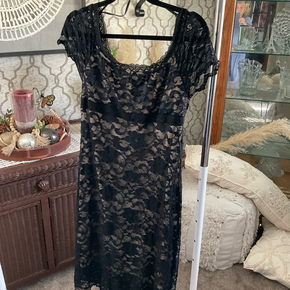 MICHEL ANTONONI DRESS COLLECTION SIZE 14 - Picture 1 of 3